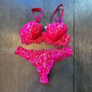 Victoria’s Secret Dream Angels Lined Demi Bra & Thong Set